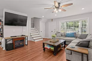 541 North White St, Carrollton, GA 30117 - Photo 3