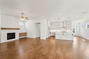 528 Pearl St, Cumming, GA 30519 - Photo 13