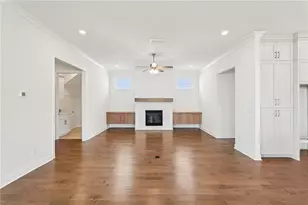 528 Pearl St, Cumming, GA 30519 - Photo 9