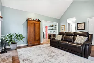 125 Cardinal Ct, Covington, GA 30016 - Photo 9