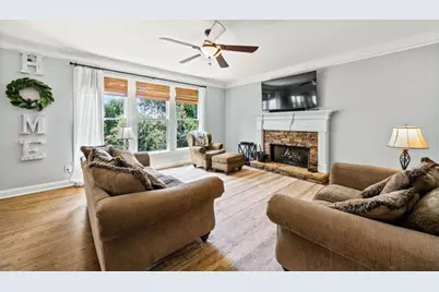 4805 Blossom Court, Cumming, GA 30028 - Photo 11