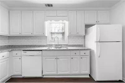 232 S Candler Street, Villa Rica, GA 30180 - Photo 9