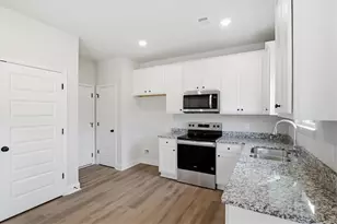 45 Wright St, Lavonia, GA 30553 - Photo 13