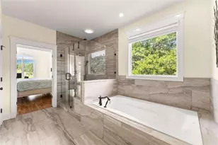 526 Orchard Dr, Clarkesville, GA 30523 - Photo 17