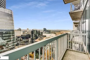 3324 Peachtree Rd NE, Atlanta, GA 30326 - Photo 19