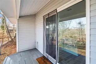 5523 Mount Shores Cir, Gainesville, GA 30506 - Photo 17