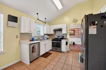 385 Creekview Boulevard, Covington, GA 30016 - Photo 5