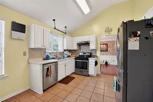 385 Creekview Blvd, Covington, GA 30016 - Photo 5