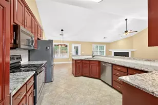 3910 Piney Brook Dr, Loganville, GA 30052 - Photo 23