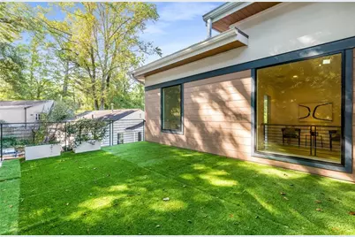 1045 Shepherds Lane NE, Atlanta, GA 30324 - Photo 43