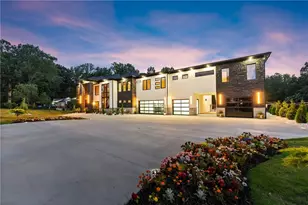 1336 Azalea Dr, Lawrenceville, GA 30043 - Photo 15