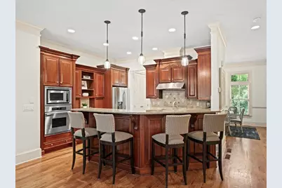 3043 Stone Gate Drive NE, Atlanta, GA 30324 - Photo 7