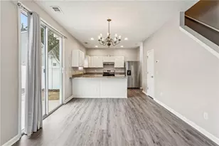 198 Swanee Ln, Woodstock, GA 30188 - Photo 11