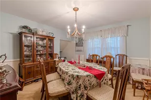 2985 Duke Of Gloucester, Atlanta, GA 30344 - Photo 33