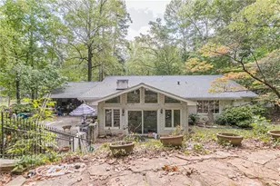 2985 Duke Of Gloucester, Atlanta, GA 30344 - Photo 57