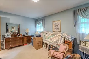 2985 Duke Of Gloucester, Atlanta, GA 30344 - Photo 49