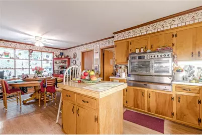 2985 Duke Of Gloucester, Atlanta, GA 30344 - Photo 23