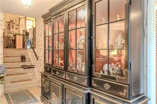 2985 Duke Of Gloucester, Atlanta, GA 30344 - Photo 7