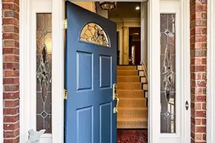 3685 Peachtree Rd NE, Atlanta, GA 30319 - Photo 3