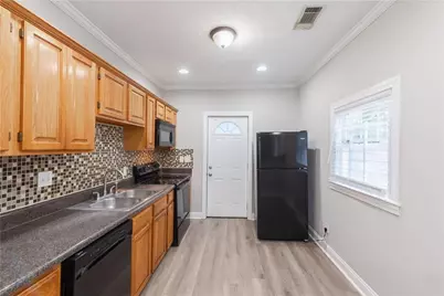 3136 E Point Street, East Point, GA 30344 - Photo 11