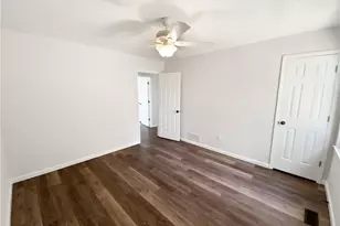 631 Driftwood Dr, Woodstock, GA 30189 - Photo 13