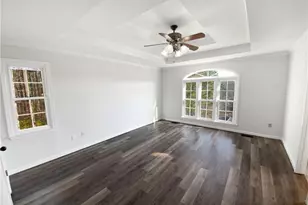 631 Driftwood Dr, Woodstock, GA 30189 - Photo 9