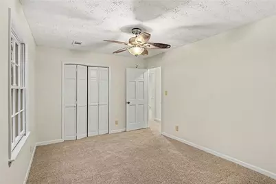 8234 Dawn Drive, Jonesboro, GA 30236 - Photo 15