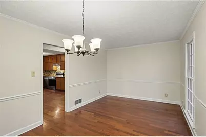 8234 Dawn Drive, Jonesboro, GA 30236 - Photo 9