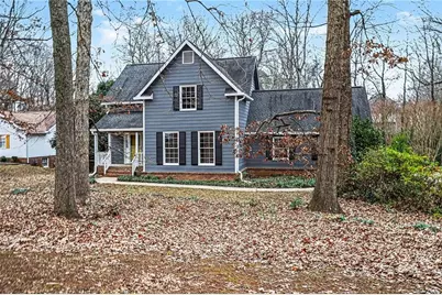 8234 Dawn Drive, Jonesboro, GA 30236 - Photo 3