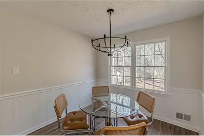 9178 Lakeview Drive, Covington, GA 30014 - Photo 11