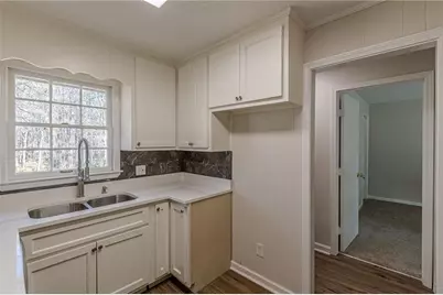 9178 Lakeview Drive, Covington, GA 30014 - Photo 19