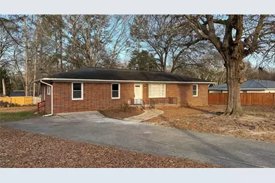43 Bell Street, Hartwell, GA 30643 - Photo 1