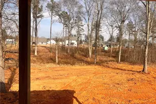 211 Rachel Ln, Hartwell, GA 30643 - Photo 3