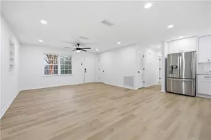 2095 Mulkey Rd SW, Marietta, GA 30008 - Photo 9