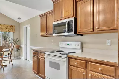 6935 Autumn Hills Drive, Cumming, GA 30028 - Photo 19