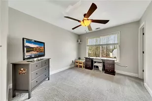 6935 Autumn Hills Dr, Cumming, GA 30028 - Photo 31