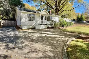 635 Valley Brook Rd, Scottdale, GA 30079 - Photo 1