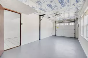 2201 Colonial Oak Way, Stone Mountain, GA 30087 - Photo 35