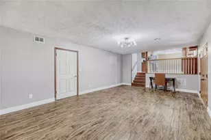 2201 Colonial Oak Way, Stone Mountain, GA 30087 - Photo 11