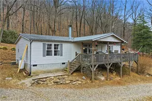 290 Rocky Mountain Pl, Suches, GA 30572 - Photo 3