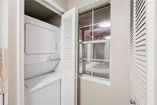 114 Hawkstone Way, Alpharetta, GA 30022 - Photo 23