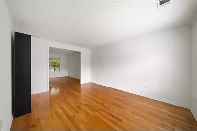 1585 Pinebreeze Drive, Marietta, GA 30062 - Photo 9