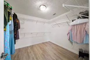 1585 Pinebreeze Dr, Marietta, GA 30062 - Photo 15