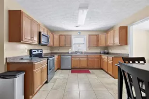 701 Muirfield Dr, Winder, GA 30680 - Photo 17