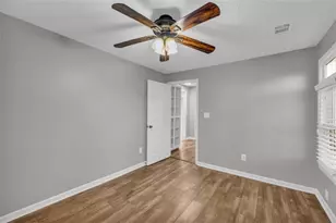 145 E Oak Street E, Lawrenceville, GA 30046 - Photo 15