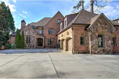 4076 Peachtree Dunwoody Road NE, Atlanta, GA 30342 - Photo 1