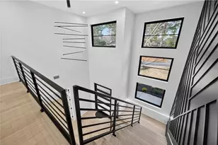 1343 Merry Ln NE, Atlanta, GA 30329 - Photo 31