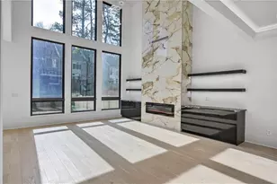 1343 Merry Ln NE, Atlanta, GA 30329 - Photo 15