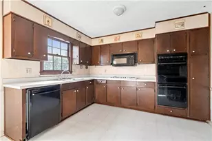 1548 Sprayberry Dr, Marietta, GA 30066 - Photo 3