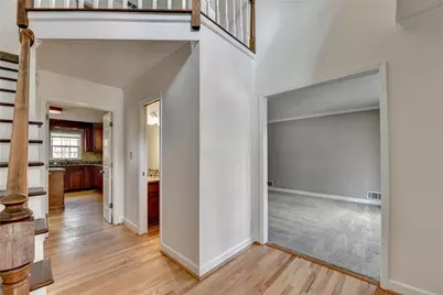 828 Clarion Way, Lawrenceville, GA 30044 - Photo 7